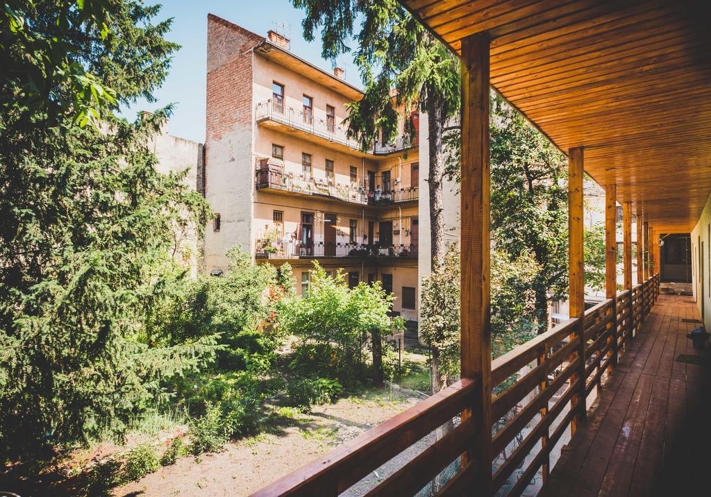 Zen Hostel Cluj-Napoca Eksteriør billede