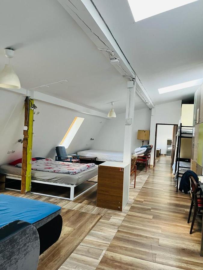 Zen Hostel Cluj-Napoca Eksteriør billede