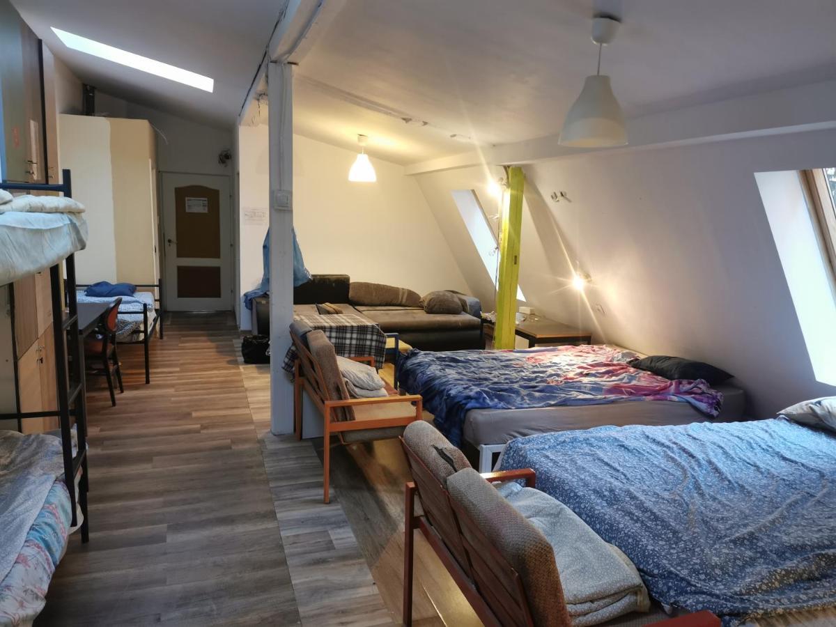 Zen Hostel Cluj-Napoca Eksteriør billede