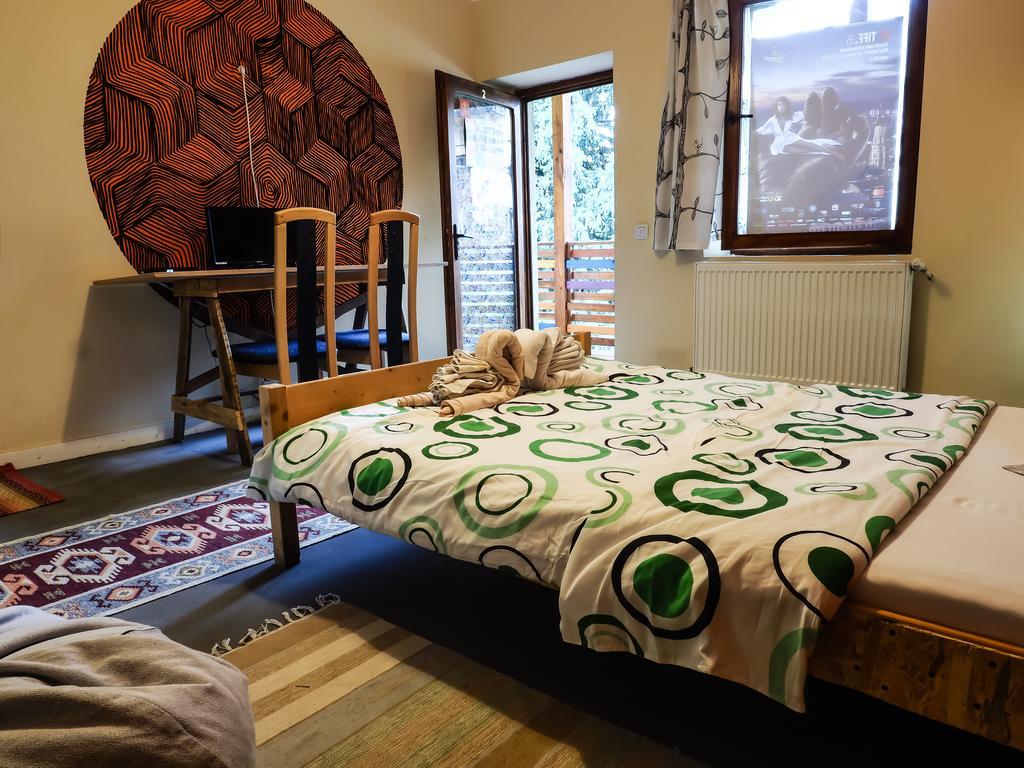 Zen Hostel Cluj-Napoca Eksteriør billede